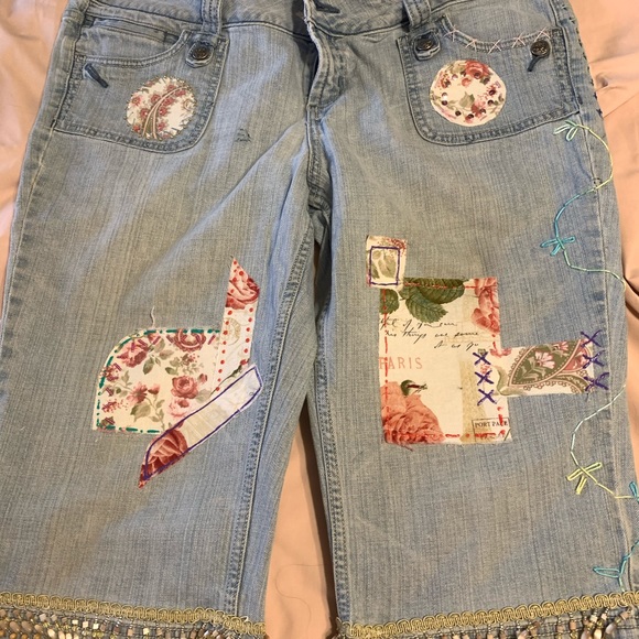 Hand stitched jean shorts - Picture 1 of 5